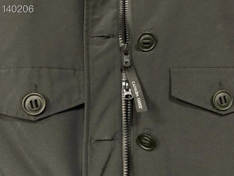 Canada Goose XS-XL 26yr32 (17)